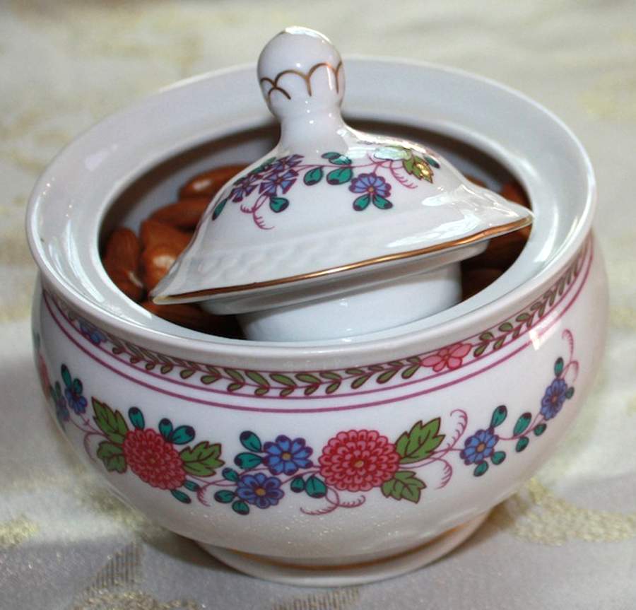 BEB87 Sugar Bowl & Lid by Beyer & Bock-1