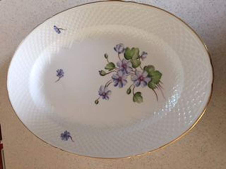 Antonius 15" Oval Serving Platter by Bing & Grondahl-1