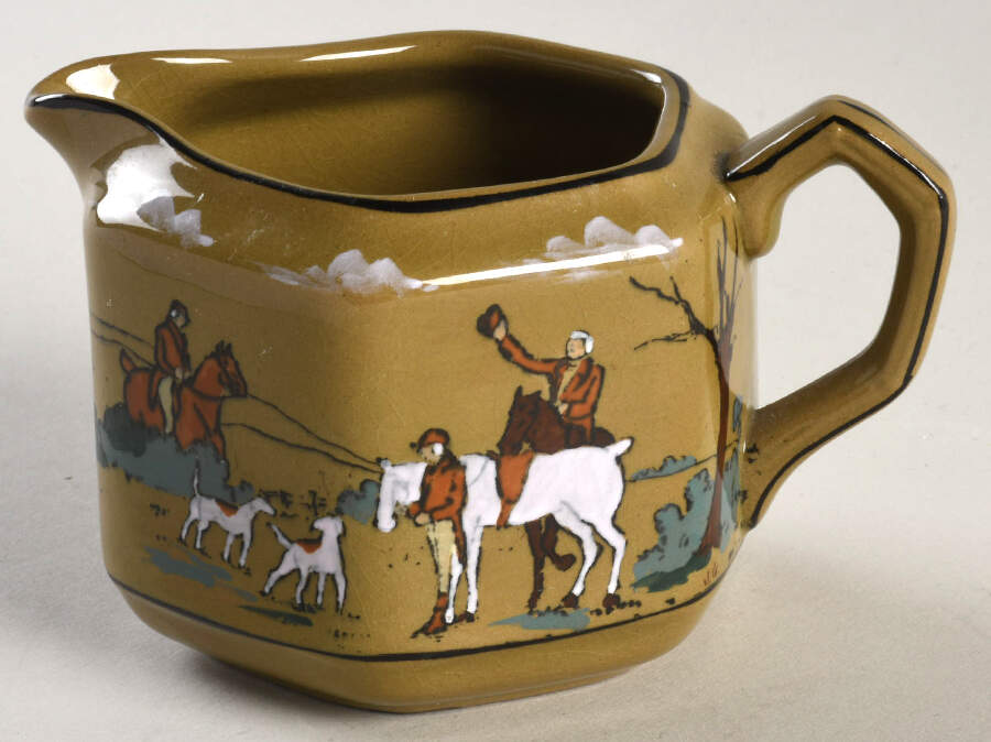 Fallowfield Hunt Creamer by Buffalo Pottery-1