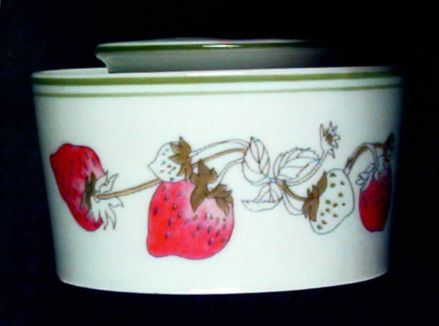 Strawberries Sugar Bowl & Lid by Block-1