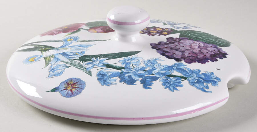 BNA3 Lid for Tureen by Bernarda-1