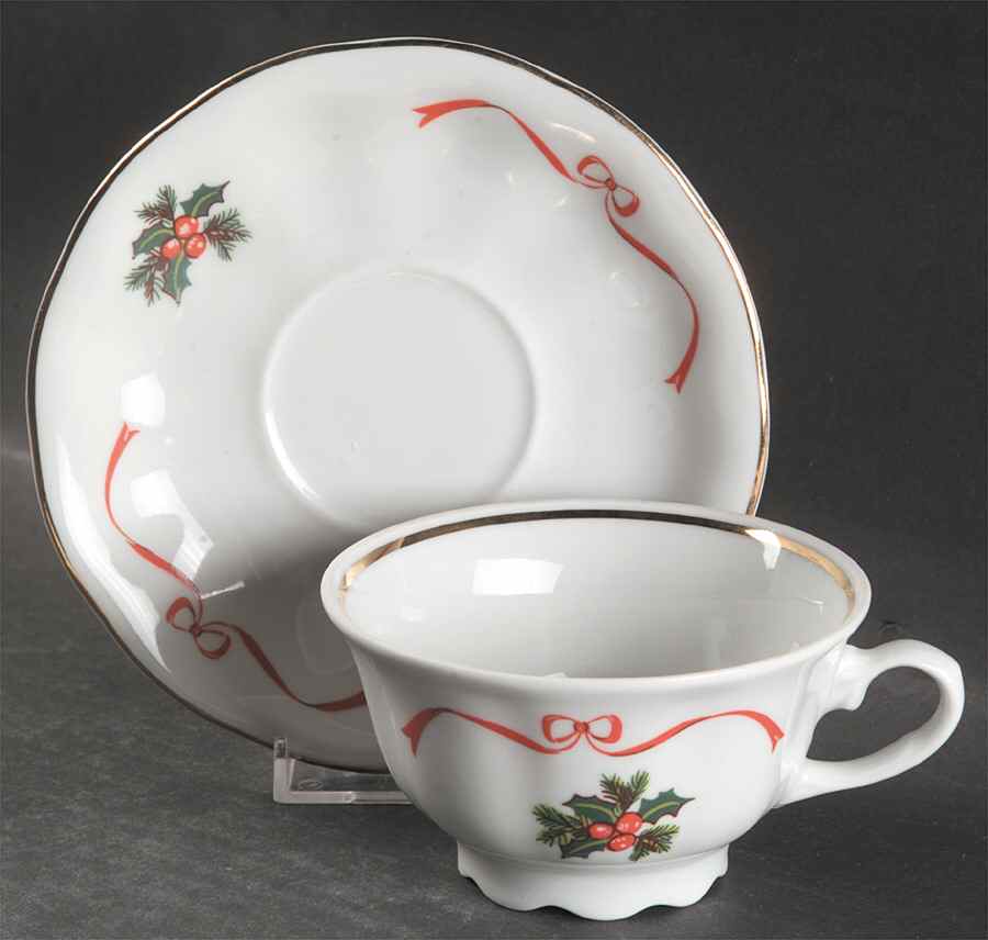 Basket of Cheer (Scalloped, No Emboss) Flat Cup & Saucer Set by Baum Brothers-1