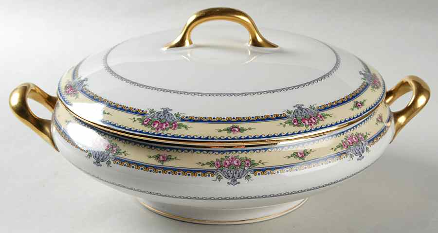 BOJ48 Round Covered Vegetable by Jean Boyer (Limoges)-1