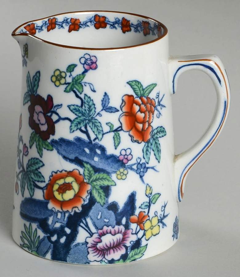 Pompadour (Smooth) Creamer by Booths-1