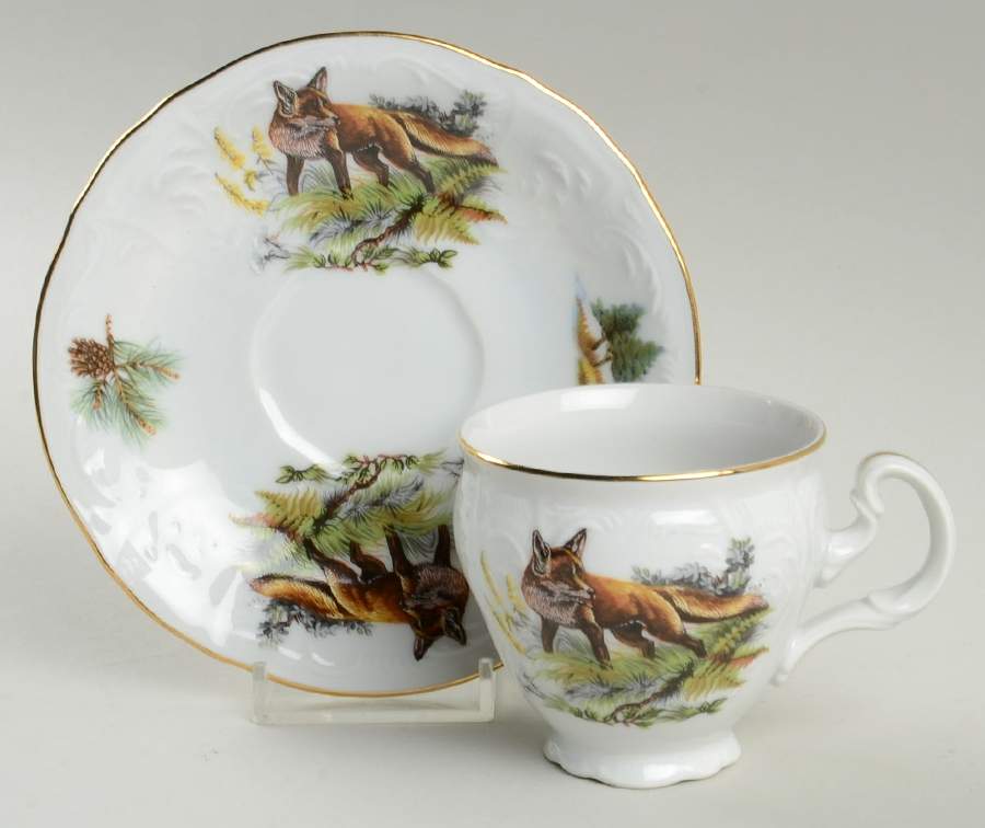 THU560 Footed Cup & Saucer Set by Thun-1