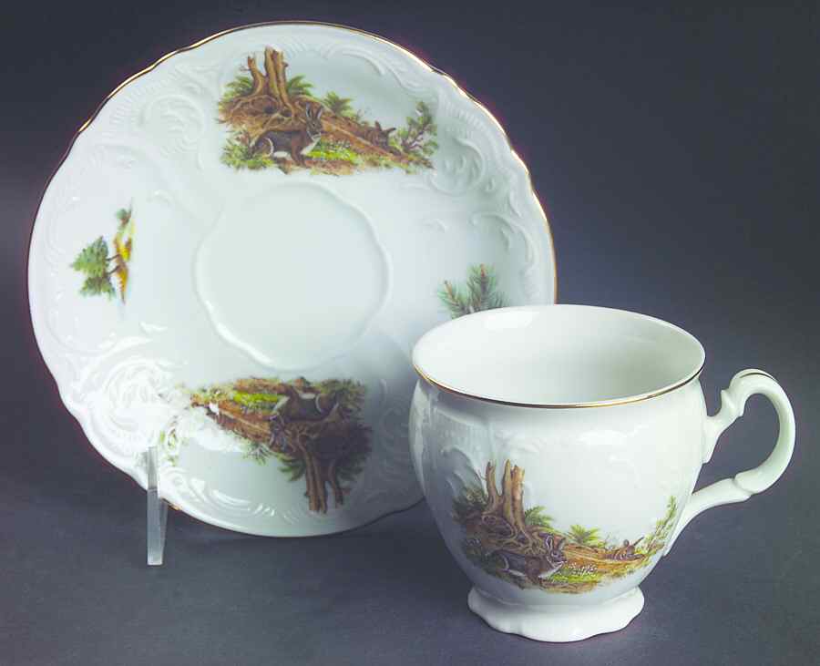 THU560 Footed Cup & Saucer Set by Thun-1