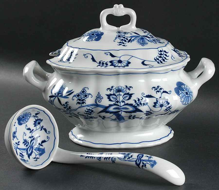 Blue Danube (New 2002 Production) Oval Tureen & Lid and Ladle by Blue Danube (Japan)-1
