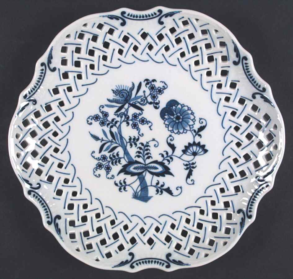 Blue Danube (New 2002 Production) Collector Plate by Blue Danube (Japan)-1
