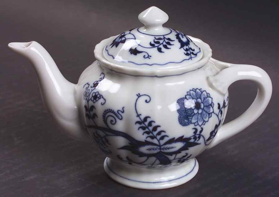 Blue Danube (New 2002 Production) Mini Teapot & Lid by Blue Danube (Japan)-1