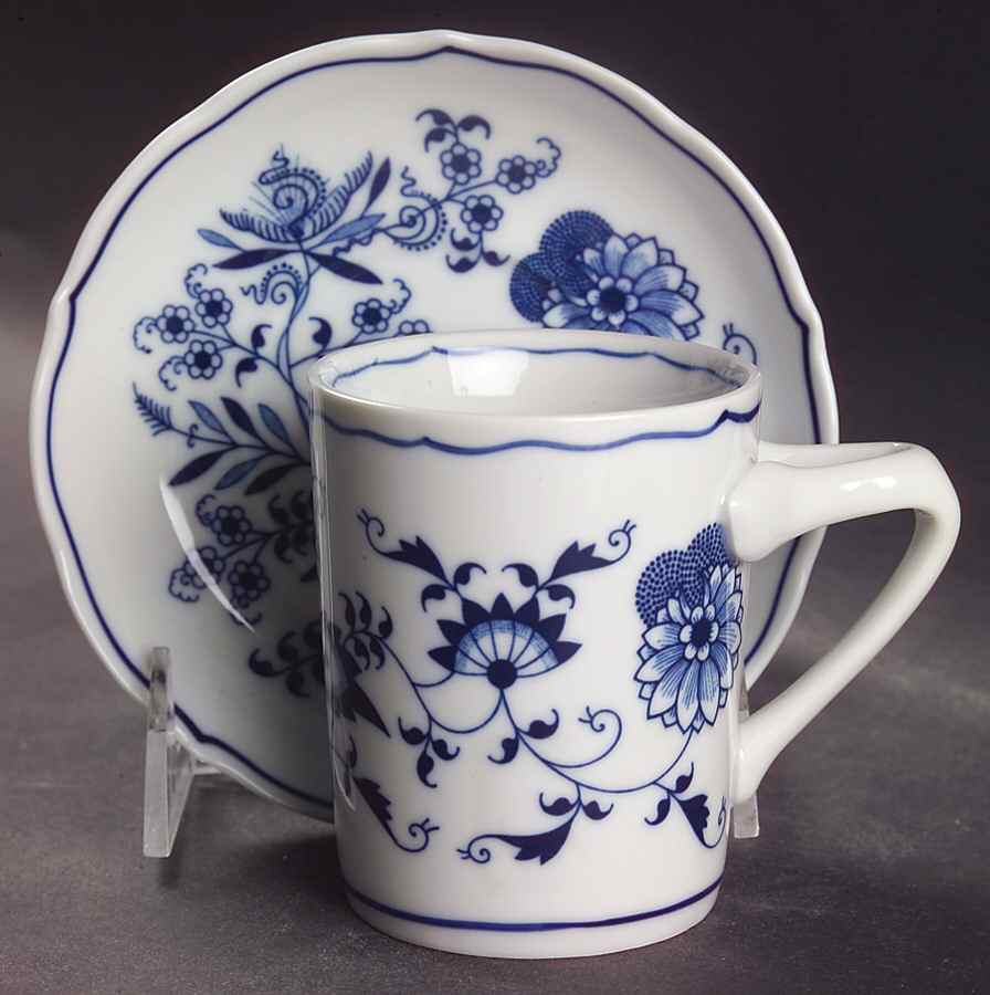Blue Danube (New 2002 Production) Can Shape Demitasse Cup and Saucer Set by Blue Danube (Japan)-1