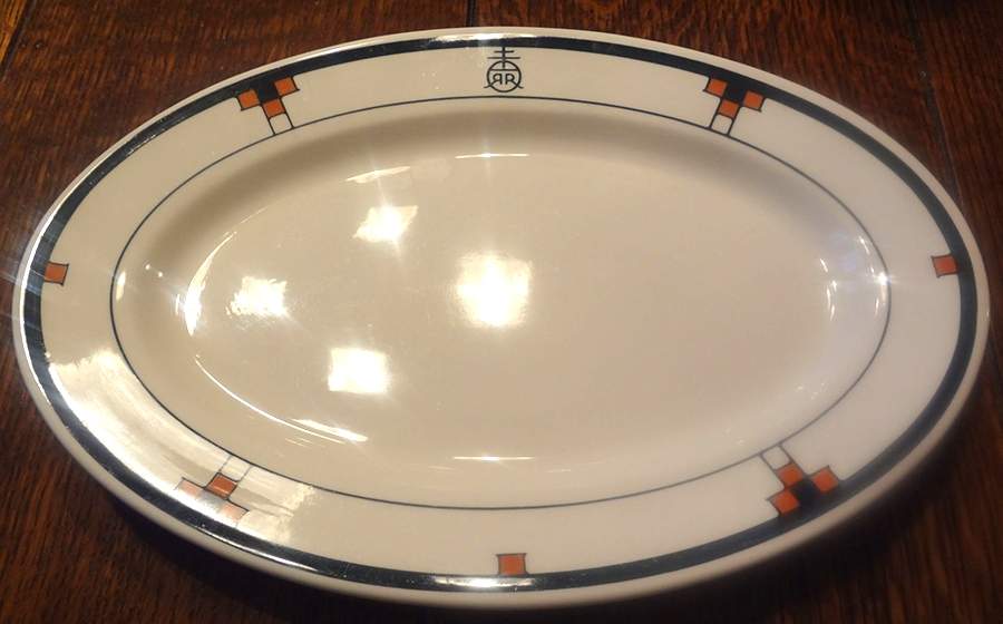 BUF78 16" Oval Serving Platter by Buffalo Pottery-1