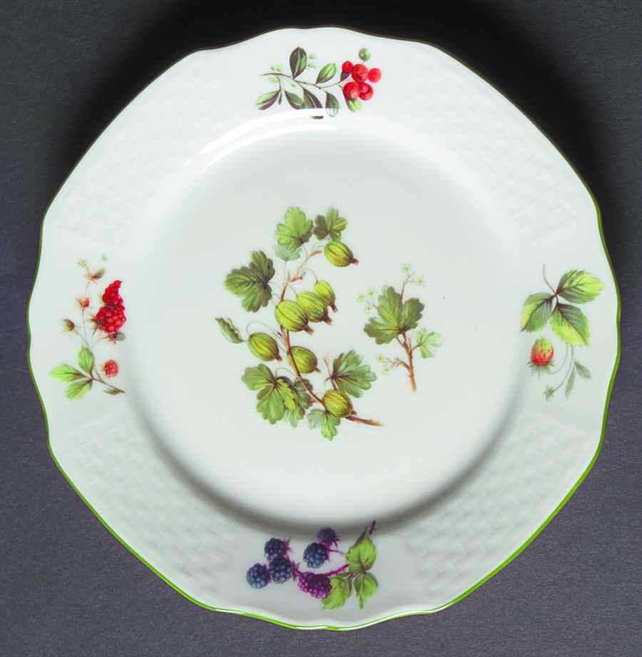 BTH109 Salad Plate by Bareuther & Co-1