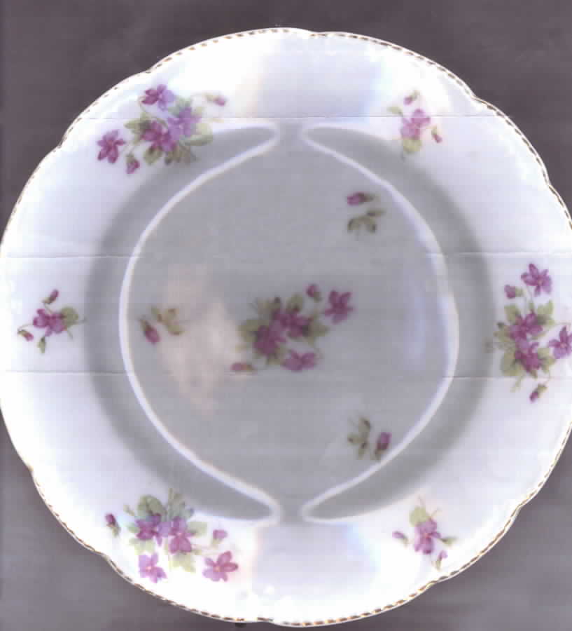 BSS51 Dinner Plate by Bassett-1