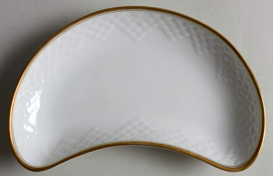 Akjaer (White Background) Crescent Salad Plate by Bing & Grondahl-1
