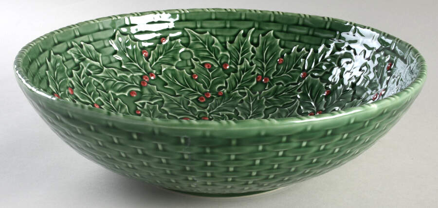 Holly (Christmas Holly) 14" Large Salad Serving Bowl by Bordallo Pinheiro-1