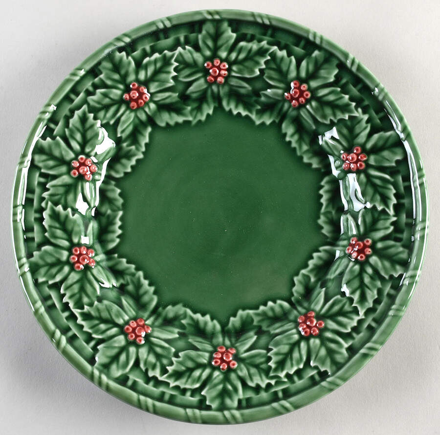 Holly (Christmas Holly) Dessert/Pie Plate by Bordallo Pinheiro-1