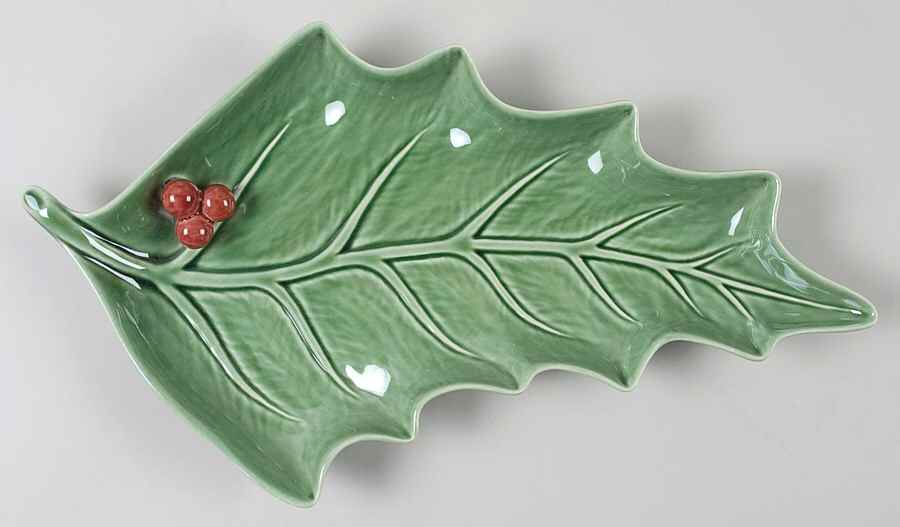 Holly (Christmas Holly) 14" Leaf Dish by Bordallo Pinheiro-1