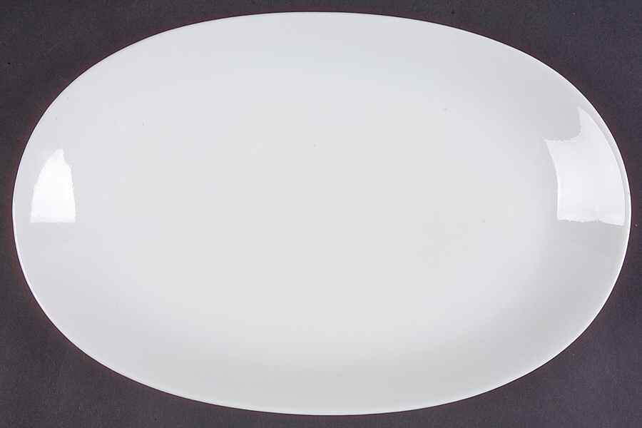 Snowwhite 11" Oval Serving Platter by Bareuther & Co-1