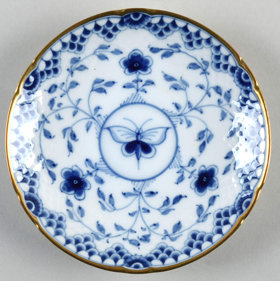 Dickens Saucer for Demitasse Cup by Bing & Grondahl-1