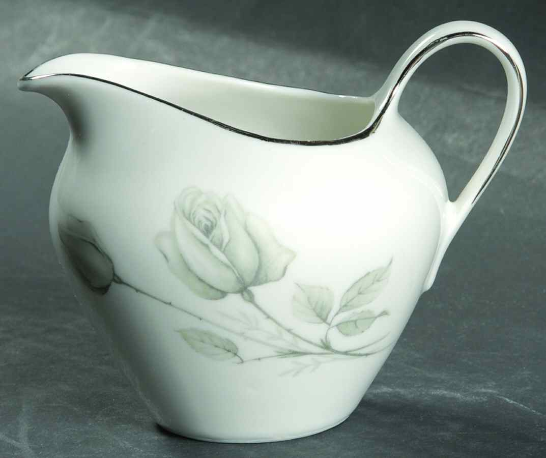 BTH114 Creamer by Bareuther & Co-1