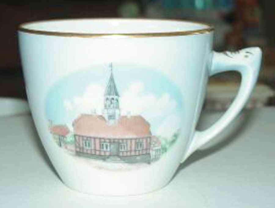 BIG36 Flat Cup by Bing & Grondahl-1