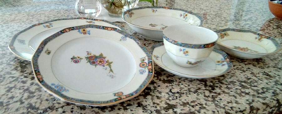 BBL3 Dinner Plate by B Bloch & Co-1