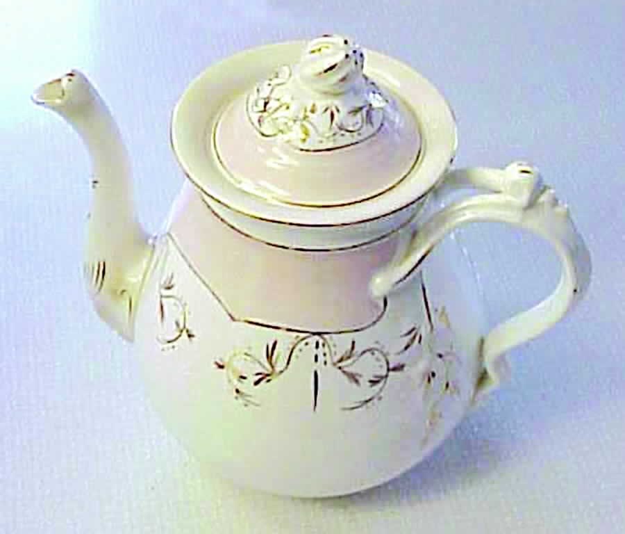 BRD12 Teapot & Lid by Bridgwood & Son-1