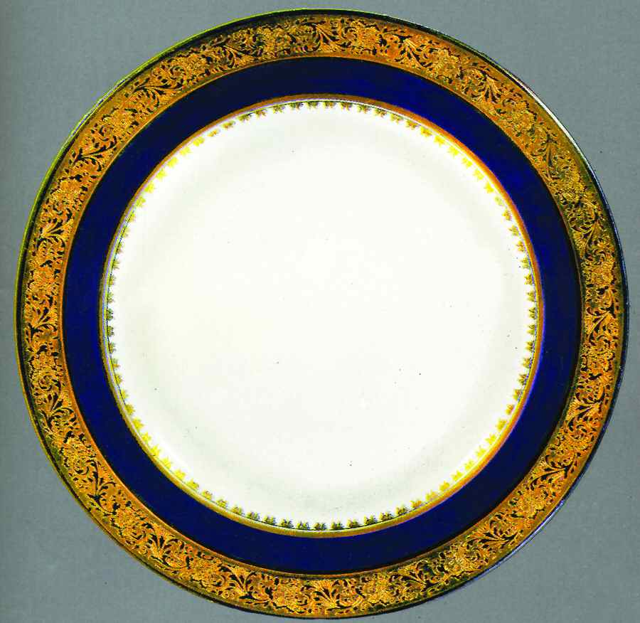 Paris (Encrusted) Dinner Plate by Bernardaud-1