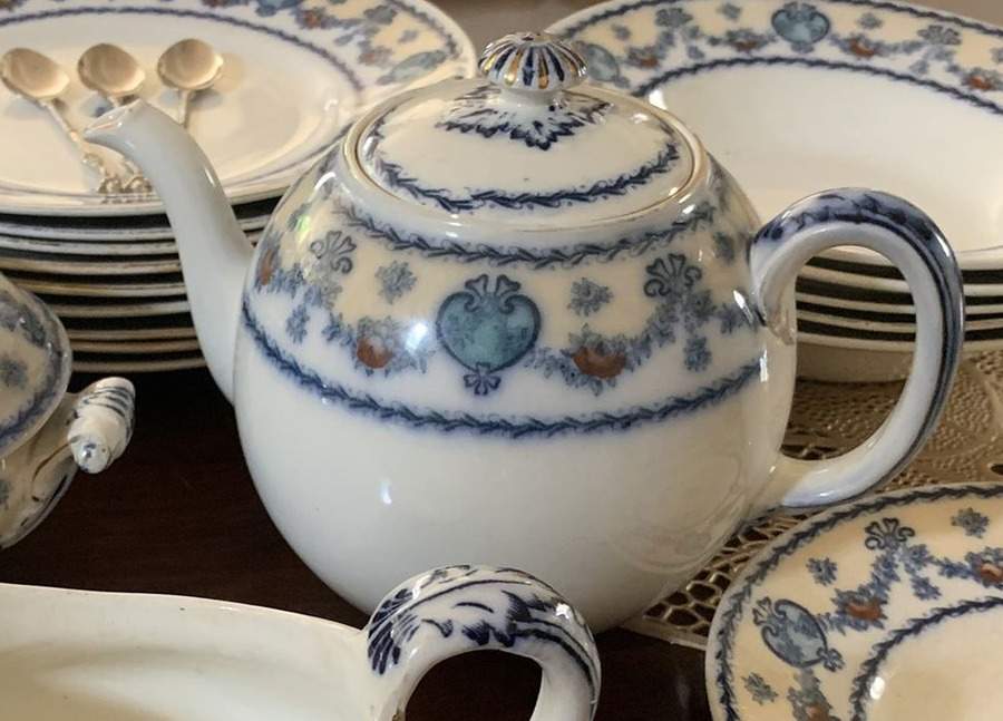 Marston Teapot & Lid by Bishop & Stonier-1