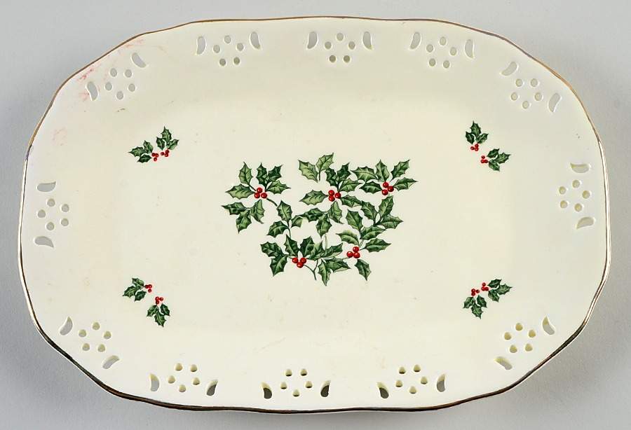 Holly (Gold Trim) 10" Pierced Oblong Tray by Baum Brothers-1