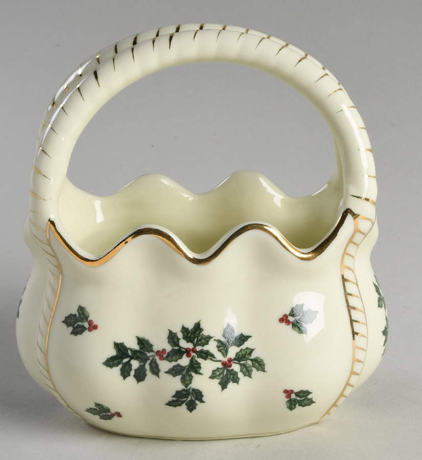 Holly (Gold Trim) Small Basket by Baum Brothers-1