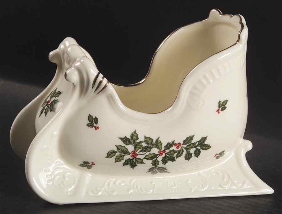 Holly (Gold Trim) Sleigh Centerpiece by Baum Brothers-1