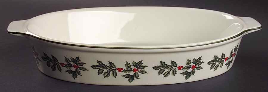 Holly (Gold Trim) 14" Oval Baker by Baum Brothers-1
