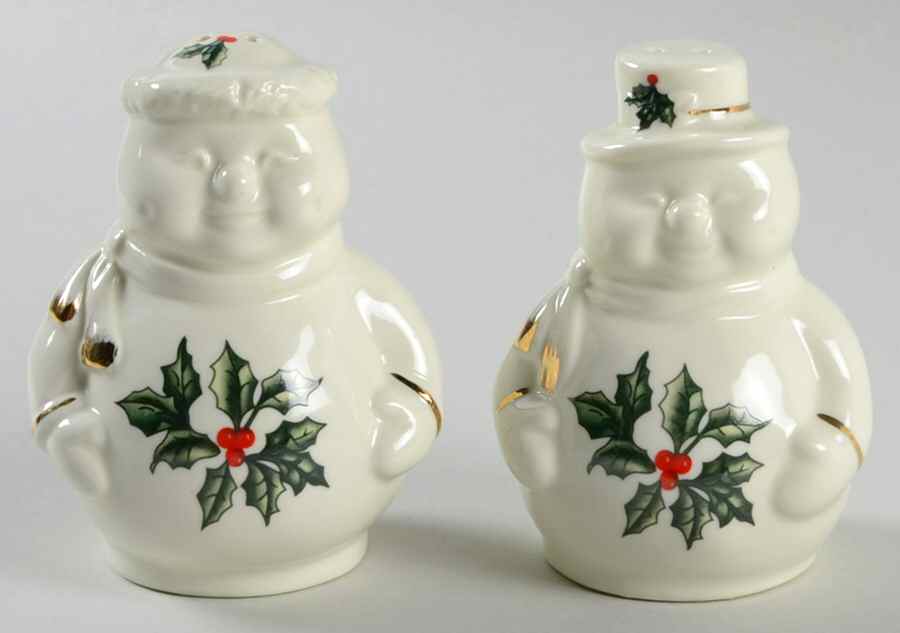 Holly (Gold Trim) Figural Salt and Pepper Set by Baum Brothers-1