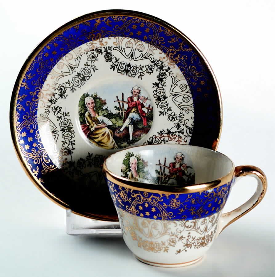 BRM5 Flat Demitasse Cup & Saucer Set by Bromley-1
