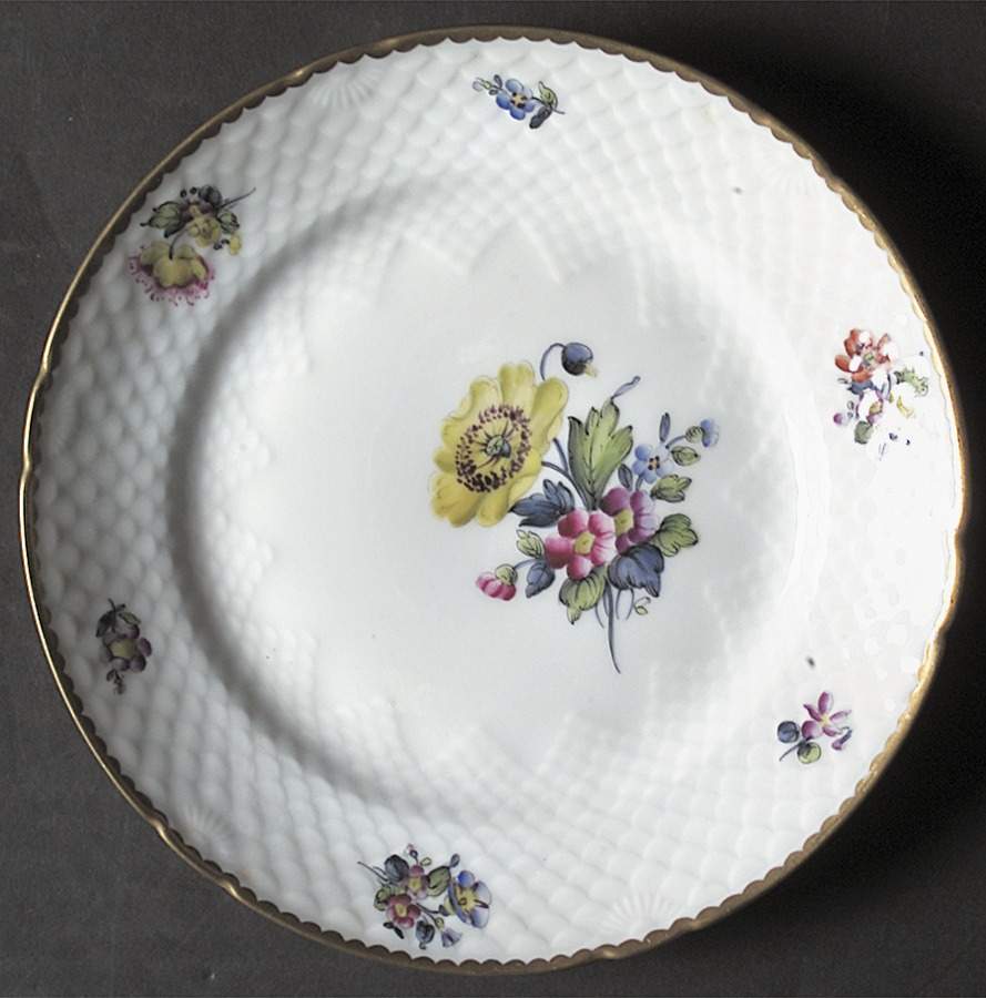 BIG39 Salad Plate by Bing & Grondahl-1
