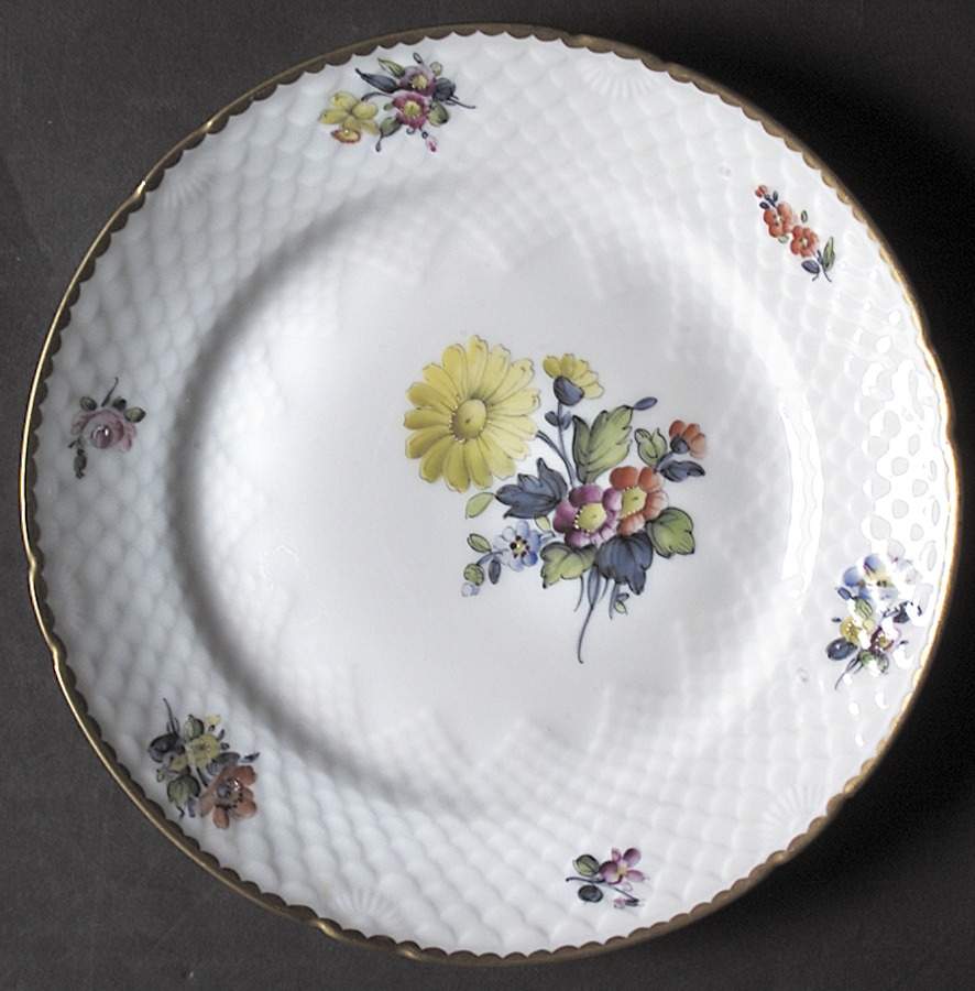BIG39 Salad Plate by Bing & Grondahl-1