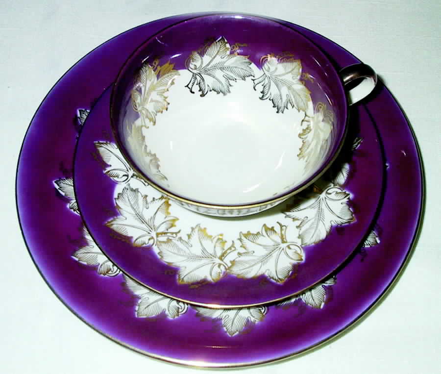 BTH133 Footed Cup & Saucer Set by Bareuther & Co-1
