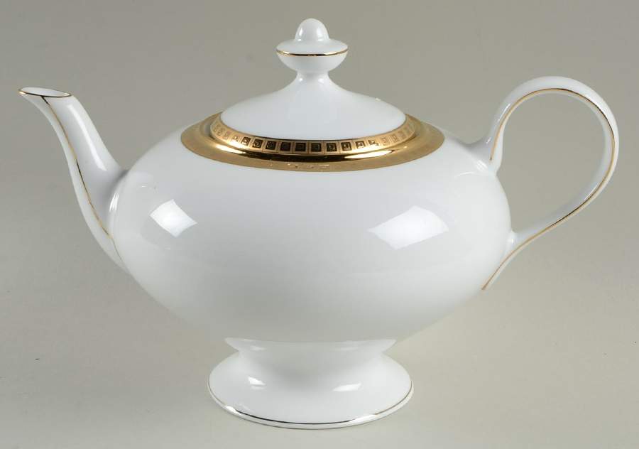 Athena Gold Teapot & Lid by Bernardaud-1