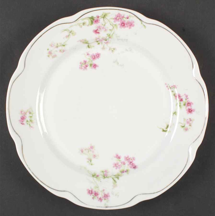 BNK9 Dinner Plate by Benedikt Brothers-1