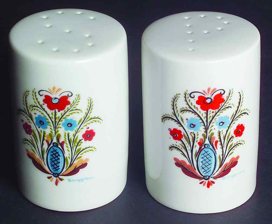 BTR1 Salt & Pepper Set by Berggren Traynor-1