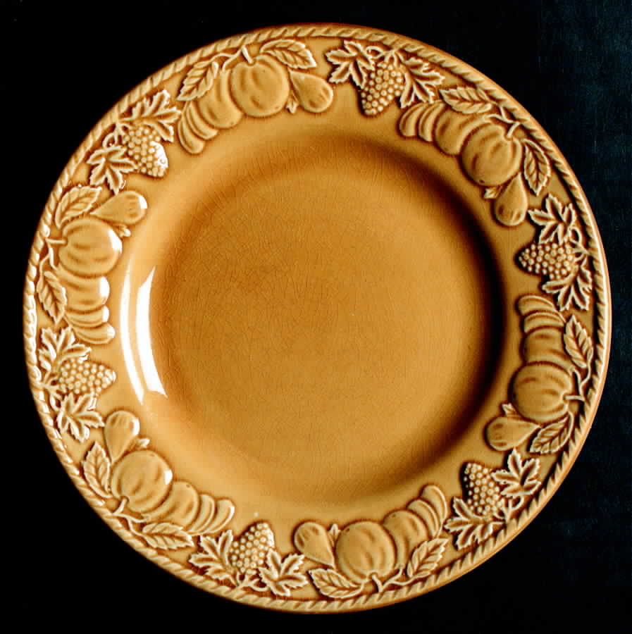 Lincoln Yellow Bread & Butter Plate by Barratts-1