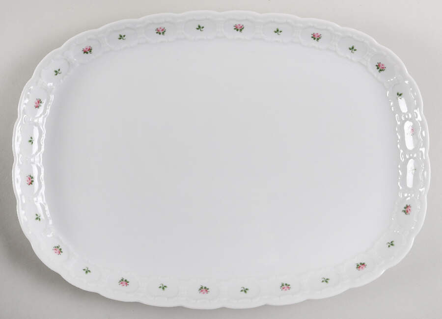 Pirouette 13" Oval Serving Platter by Belkraft-1