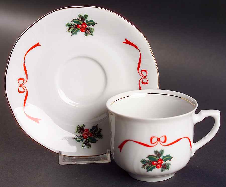 Basket of Cheer (Scalloped, Swirl Embossed) Flat Cup & Saucer Set by Baum Brothers-1