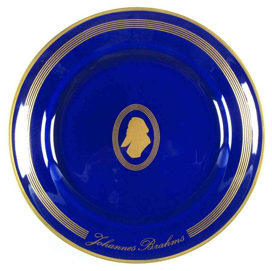BIG59 Dessert/Pie Plate by Bing & Grondahl-1