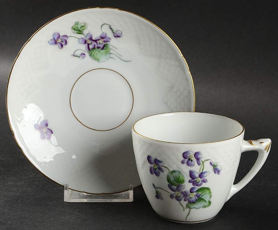 BIG47 Flat Cup & Saucer Set by Bing & Grondahl-1