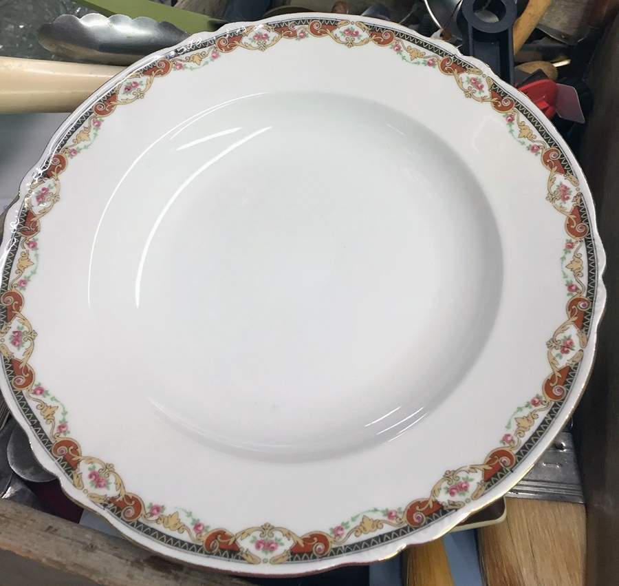 BAL21 Dinner Plate by H Balleroy-1