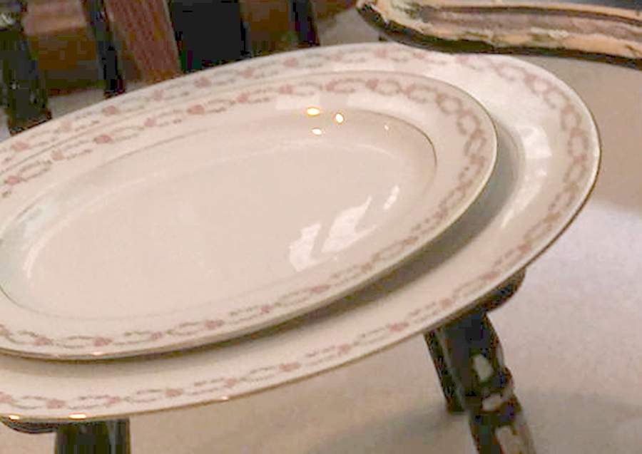 Ber388 16" Oval Serving Platter by Bernardaud-1