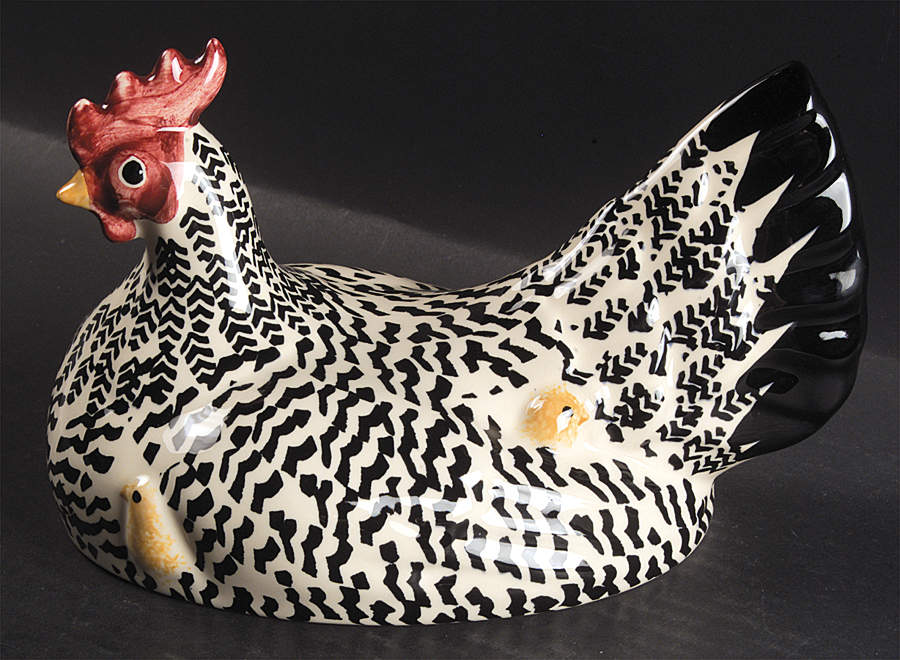 Black Toast & Marmalade Lid for Large Hen on Nest by Emma Bridgewater-1