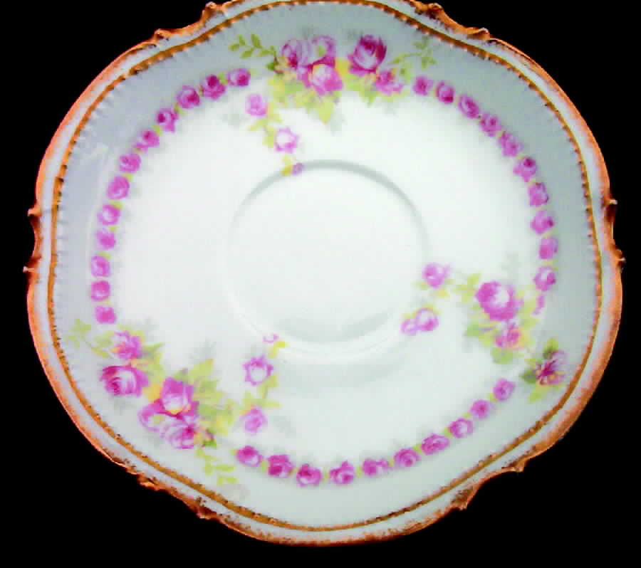 BOG78 Saucer by George Borgfeldt-1